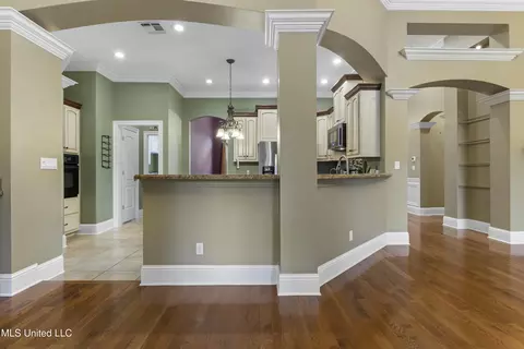Entry Way - 5578 E Diamondhead Dr, Diamondhead, MS 39525 photo 4 of 5