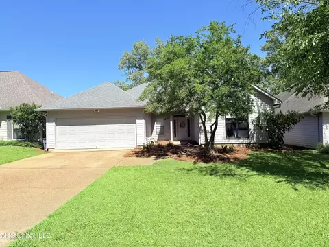 414 Spike Rdg, Canton, MS 39046