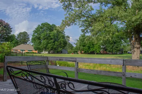 Exterior - 414 Spike Rdg, Canton, MS 39046 photo 5 of 13