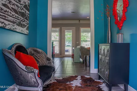 Entry Way - 414 Spike Rdg, Canton, MS 39046 photo 1 of 5