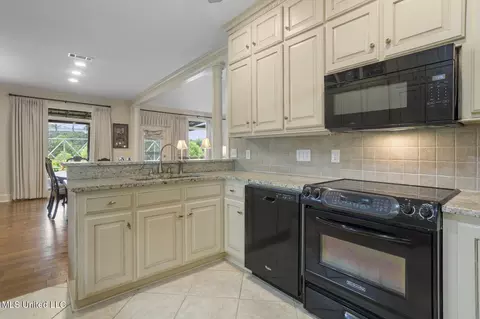 215 Azalea Ct, Brandon, MS 39047 photo 26