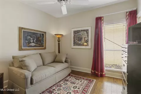 215 Azalea Ct, Brandon, MS 39047 photo 9