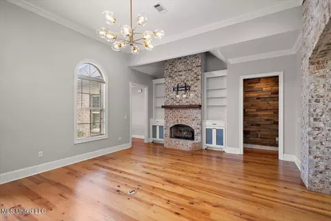 Living - 210 Penny Ln, Brandon, MS 39042 photo 2 of 2