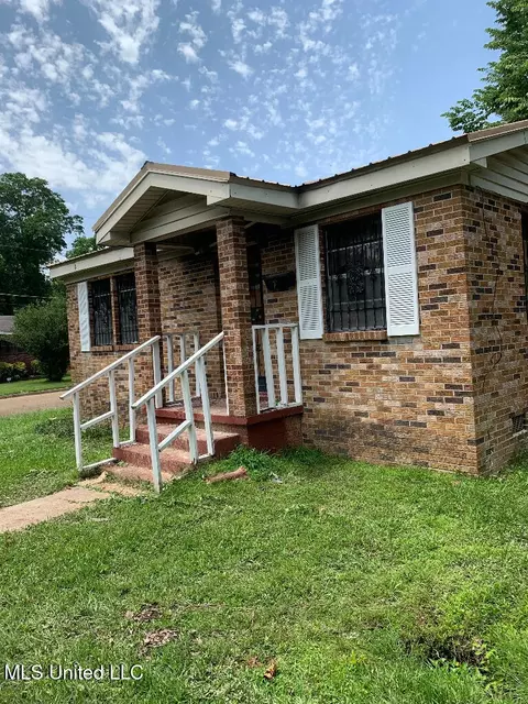 2226 Oak Park Dr, Jackson, MS 39213 photo 4