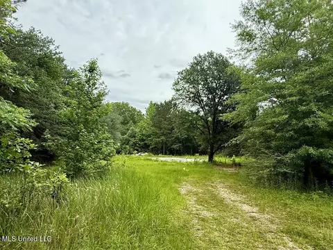 6844 Highway 43 N, Poplarville, MS 39470