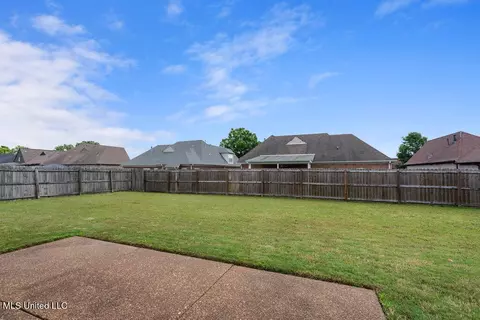 8992 Gavin Dr, Olive Branch, MS 38654 photo 15