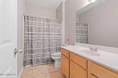 8992 Gavin Dr, Olive Branch, MS 38654 photo 14