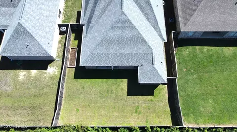 View/Area - 331 Emerald Way, Brandon, MS 39047 photo 2 of 2