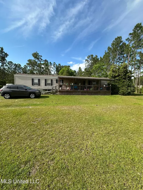11104 Fox Ridge Dr, Vancleave, MS 39565 photo 1