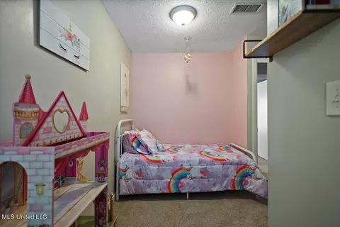Bedroom - 147 Lofty Pine Ln, Clinton, MS 39056 photo 6 of 6