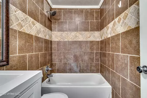 204 Turtle Creek Dr, Brandon, MS 39047 photo 55