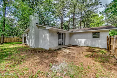 204 Turtle Creek Dr, Brandon, MS 39047 photo 13