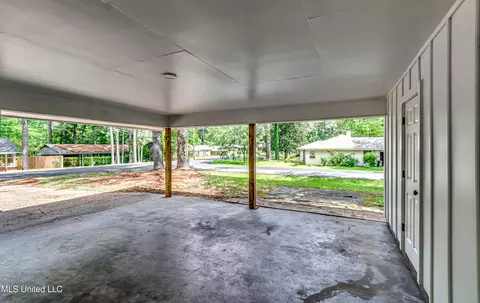 204 Turtle Creek Dr, Brandon, MS 39047 photo 9