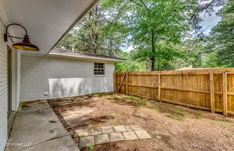 204 Turtle Creek Dr, Brandon, MS 39047 photo 17