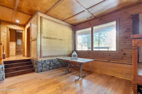 927 Abe Chapel Rd, Como, MS 38619 photo 9