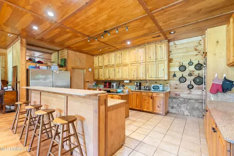 927 Abe Chapel Rd, Como, MS 38619 photo 6