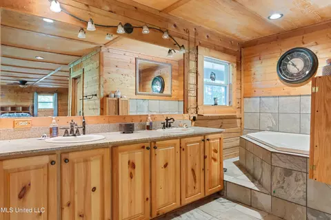 927 Abe Chapel Rd, Como, MS 38619 photo 18