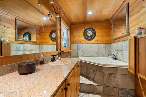 927 Abe Chapel Rd, Como, MS 38619 photo 19