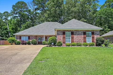 115 Victoria Pl, Brandon, MS 39042
