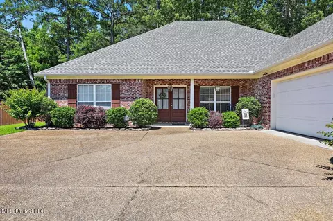 115 Victoria Pl, Brandon, MS 39042 photo 3