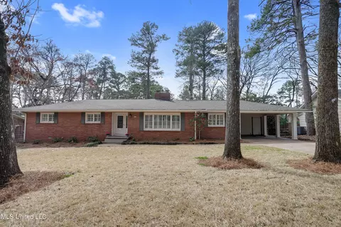 2123 Southwood Rd, Jackson, MS 39211