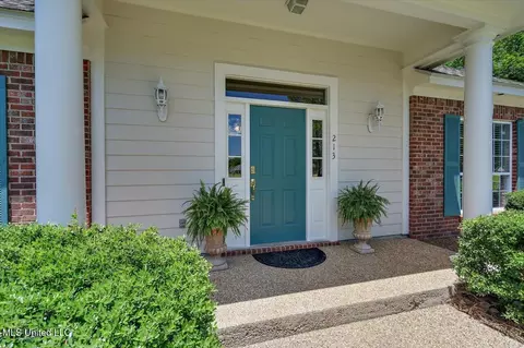 213 Pecan Cir, Brandon, MS 39042 photo 4
