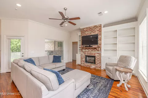 Living - 228 Falls Xing, Madison, MS 39110 photo 1 of 1