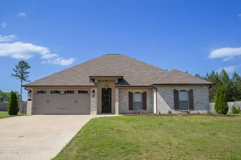 163 Frye Cir, Caledonia, MS 39740