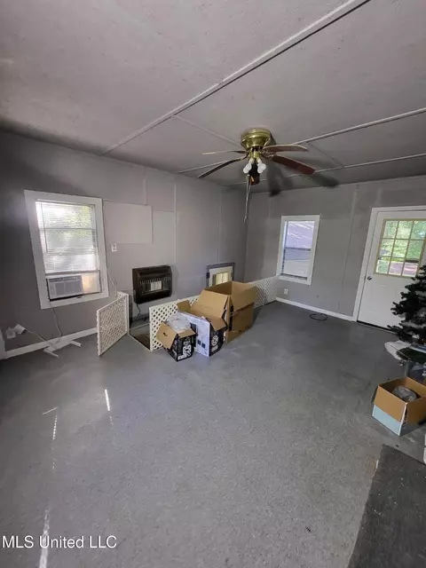 98 Danny Ln, Sardis, MS 38666 photo 5