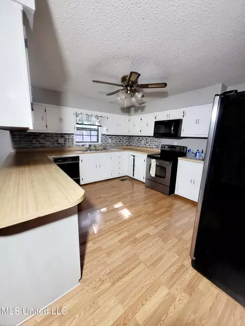 98 Danny Ln, Sardis, MS 38666 photo 16