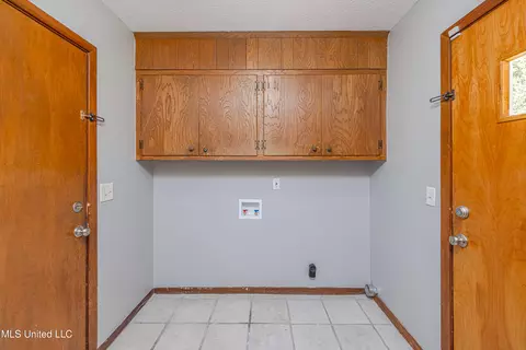 Other - 5216 Romany Dr, Jackson, MS 39211 photo 10 of 11