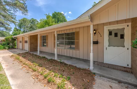 Exterior - 5216 Romany Dr, Jackson, MS 39211 photo 4 of 8