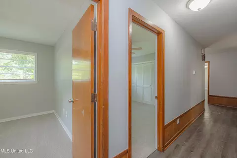 Entry Way - 5216 Romany Dr, Jackson, MS 39211 photo 4 of 4