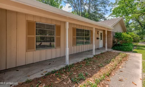 Exterior - 5216 Romany Dr, Jackson, MS 39211 photo 2 of 8