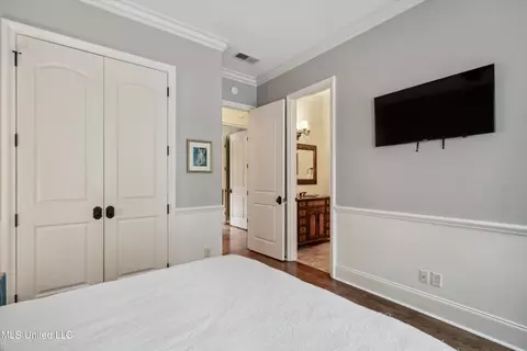 Bedroom - 4666 Eiffel Ln, Nesbit, MS 38651 photo 4 of 9
