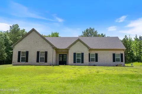 102 Whitetail Ln, Coldwater, MS 38618
