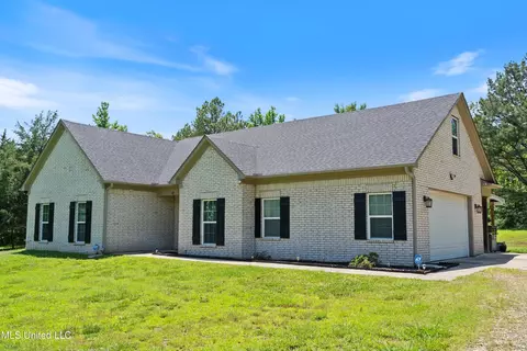 Exterior - 102 Whitetail Ln, Coldwater, MS 38618 photo 3 of 5
