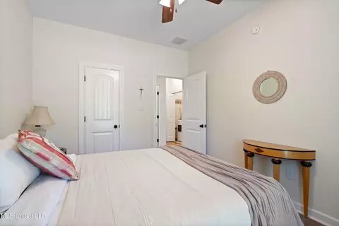 Bedroom - 102 Whitetail Ln, Coldwater, MS 38618 photo 2 of 4