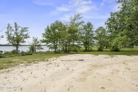 Savannah Estates Boulevard, Biloxi, MS 39532 photo 4
