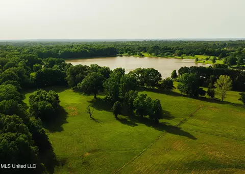 103 Hidden Lake Rd, Flora, MS 39071 photo 11