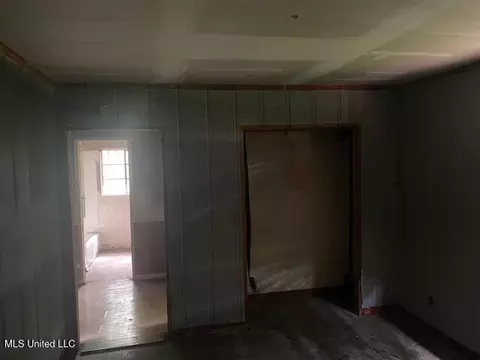 863 Reaves St, Jackson, MS 39204 photo 9