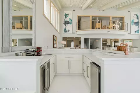 Kitchen - 603 Sandy Hook Dr, Pass Christian, MS 39571 photo 6 of 6