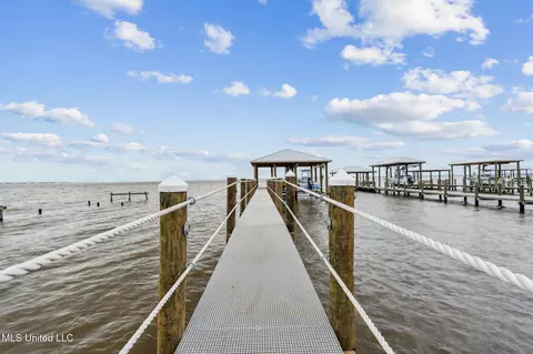 Other - 603 Sandy Hook Dr, Pass Christian, MS 39571 photo 4 of 8