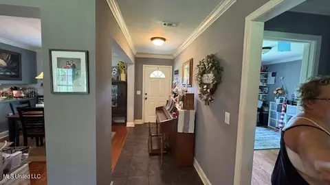 Entry Way - 11513 Old Jackson Rd, Forest, MS 39074 photo 1 of 2