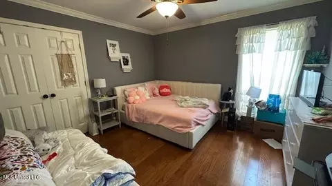 Bedroom - 11513 Old Jackson Rd, Forest, MS 39074 photo 2 of 6