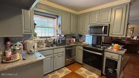 Kitchen - 11513 Old Jackson Rd, Forest, MS 39074 photo 1 of 2
