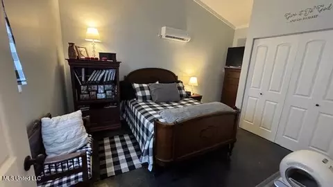 Bedroom - 11513 Old Jackson Rd, Forest, MS 39074 photo 6 of 6