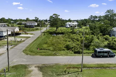 0 Florida St, Bay Saint Louis, MS 39520