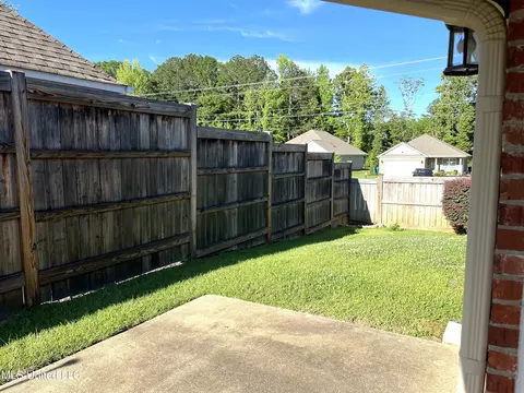 200 E Towne Dr, Brandon, MS 39042 photo 25