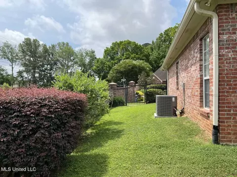 200 E Towne Dr, Brandon, MS 39042 photo 27